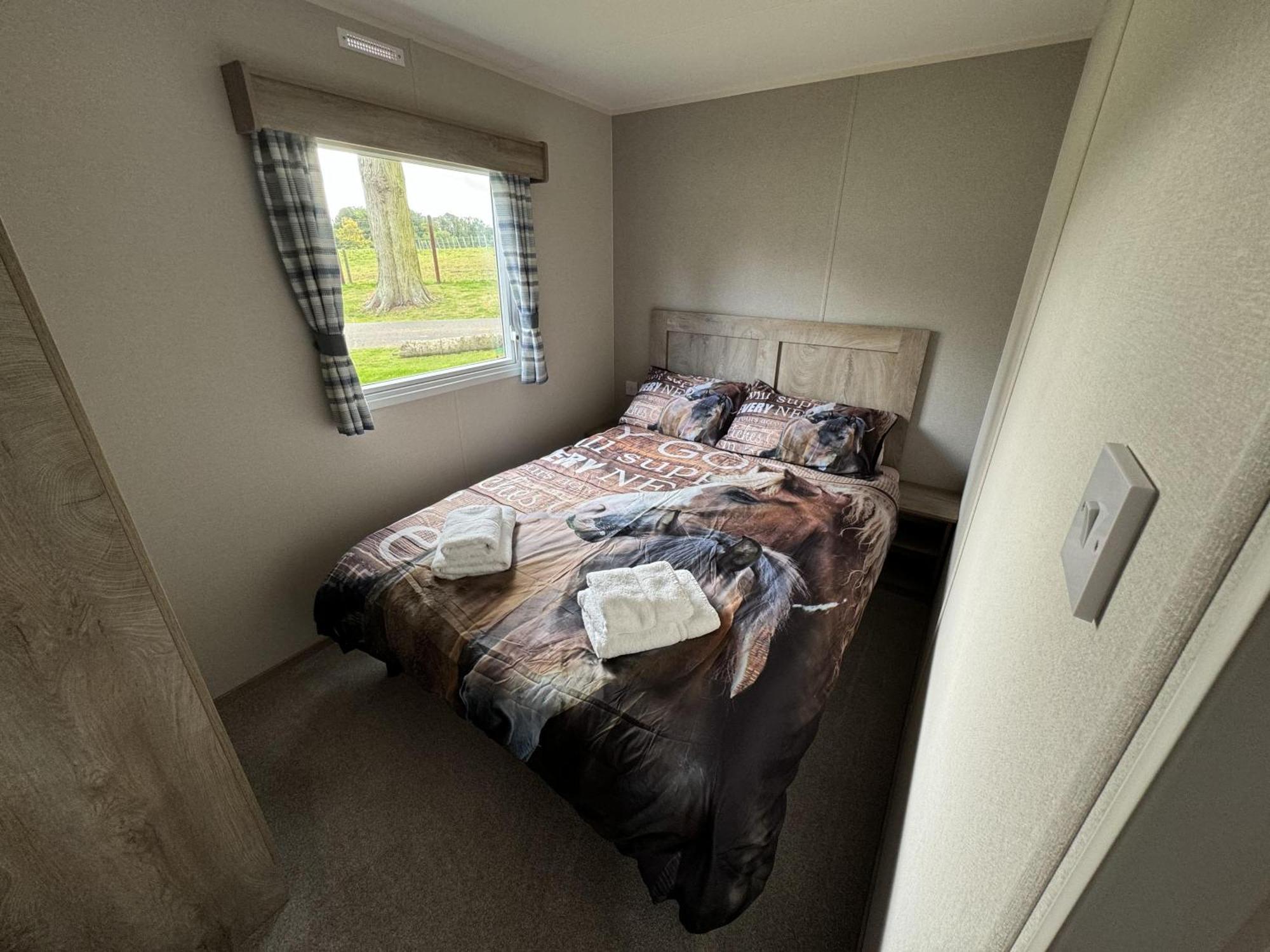 Berwick-Upon-Tweed - Caravan - Sleeps 6 - Parking 特维德上游的贝里克 外观 照片