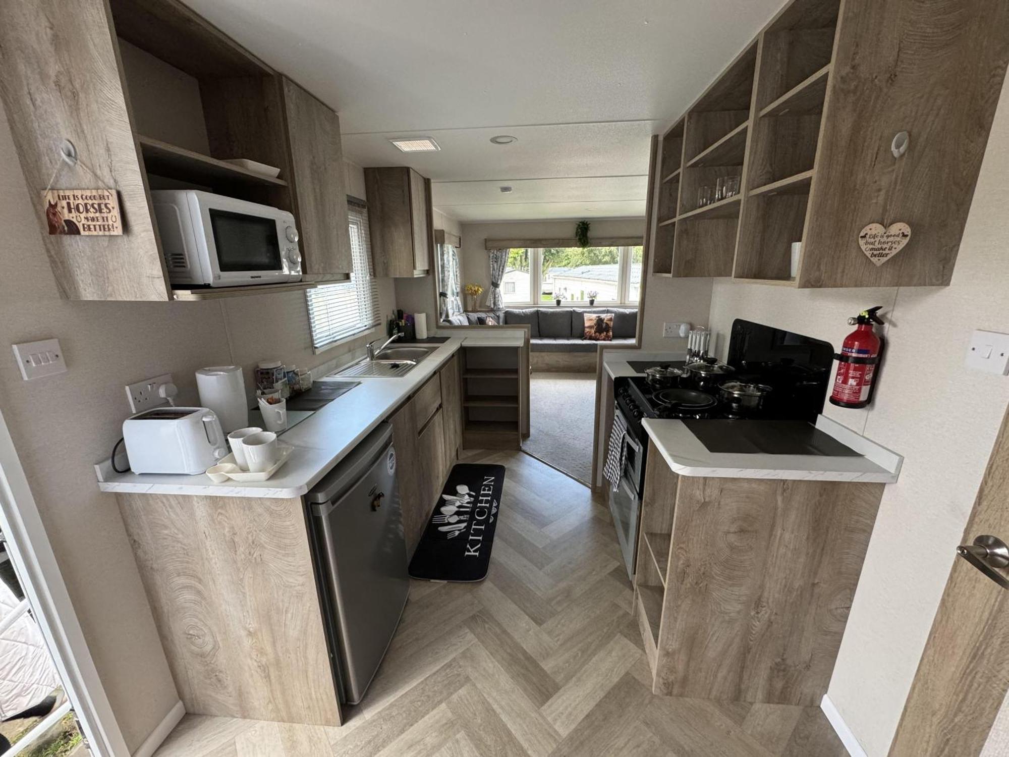 Berwick-Upon-Tweed - Caravan - Sleeps 6 - Parking 特维德上游的贝里克 外观 照片